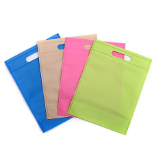 Bolsa friselina colores 15x20  cm